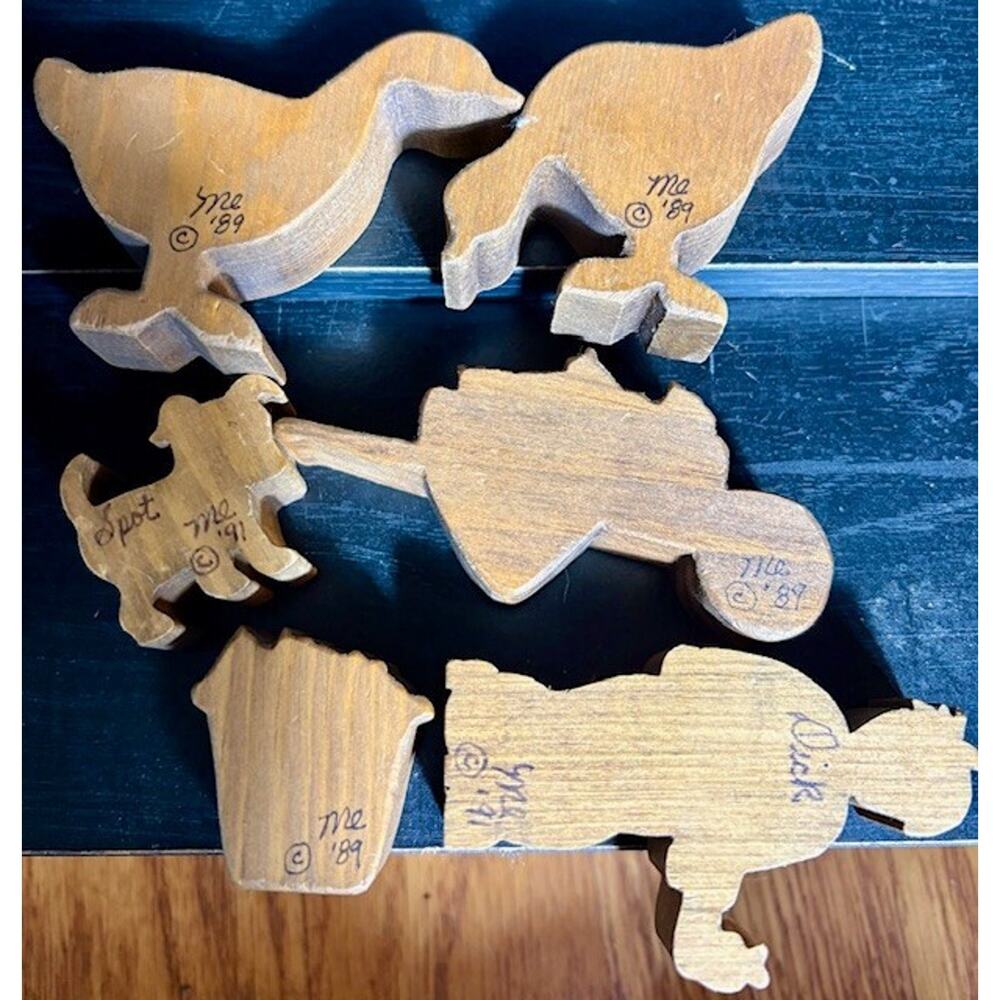 Vintage Wooden Handcrafted Farm Animals Lot of 17 , Some Named Signed and Dated - Picture 5 of 16